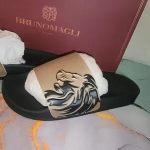Bruno Magli Messe Sandals Mens Bronze Slip-on Slide Bruno Magli Mens Size 8 Slide Sandals Black & Bronze Made In  main image 4